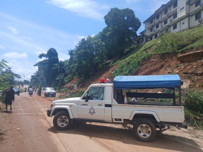 Traffic restored on Akoon–Bogoso Junction road after joint emergency response clears landslide debris